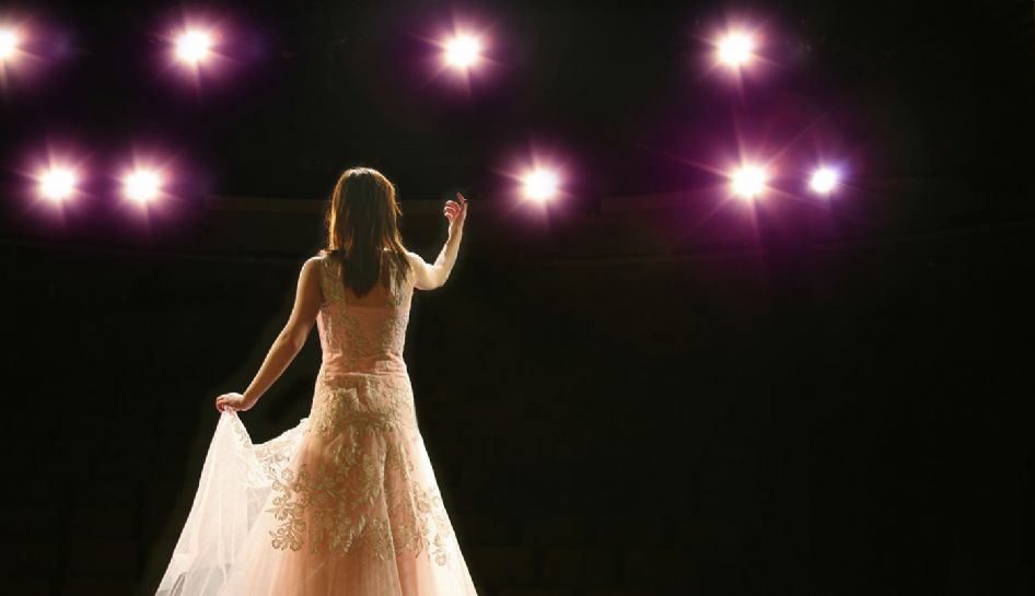 lessons for singers in venice - Opera singer in a theatre during a performance after the lessons for singers in Venice